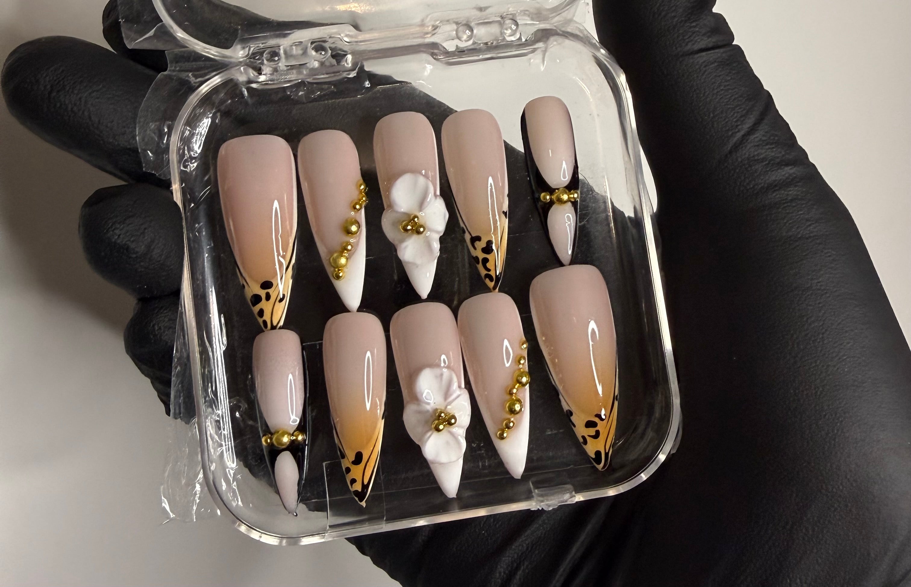 Nails-Silleto